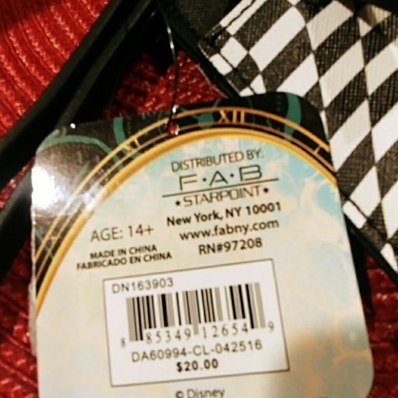 Disney Alice Through The Looking Glass Wristlet St - Picture 6 of 8